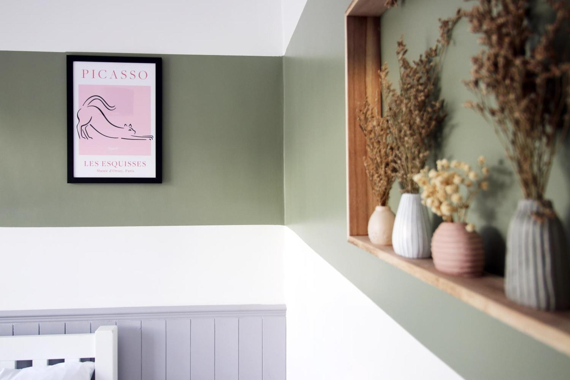 Stylish Home In Bath With Driveway Parking, 10Min From City Exterior foto